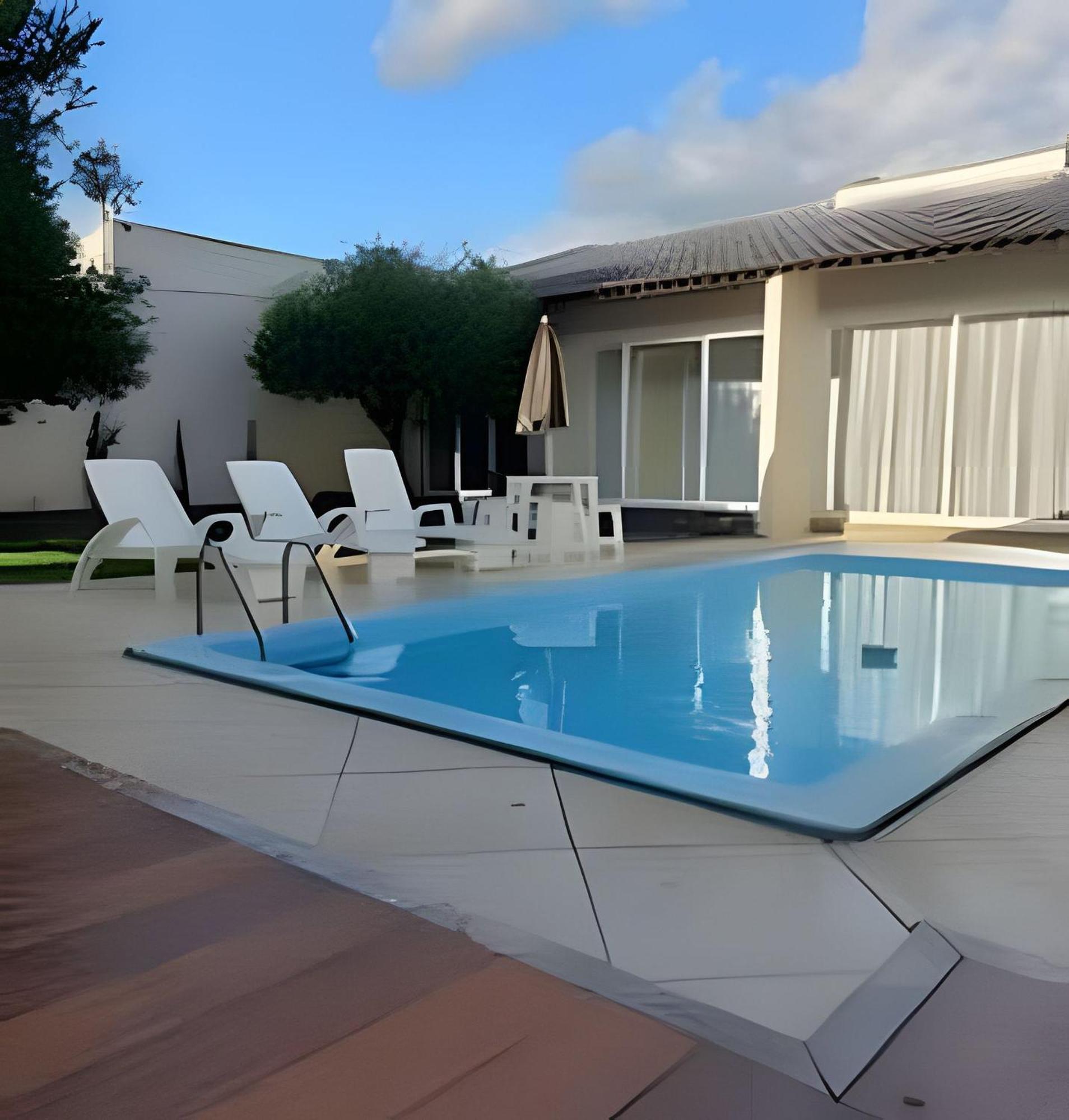 Sobrado Com 5 Suite 1 Quarto Piscina Churraqueira Ar Ate 20 Hospede Foz do Iguacu Exterior photo